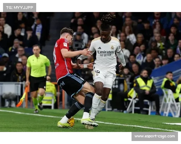 皇马vs塞尔塔现门将对决，拉杜高接低挡封单刀